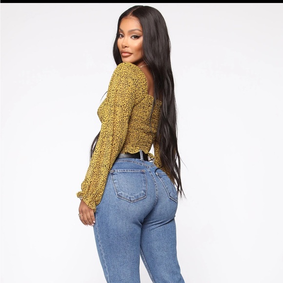 Yellow animal print top - Picture 2 of 2